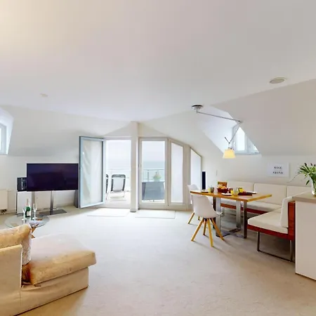 Burgtiefe Suedstrand Penthouse 